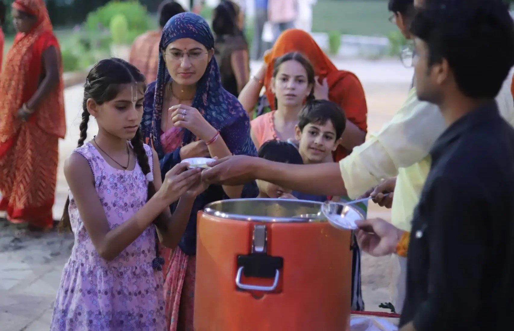 Khichdi Prasadam Seva